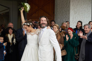 Victoria Olloqui et Frédéric Beigbeder dans À cause des filles..? (Pascal Thomas, 2018) - Photo © Alexandre Lafaurie